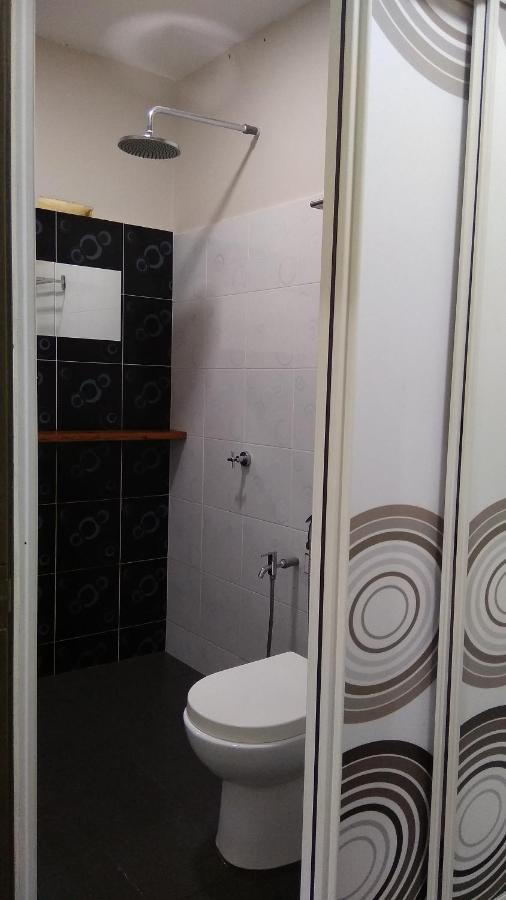 Naura Roomstay Kuala Tahan Buitenkant foto