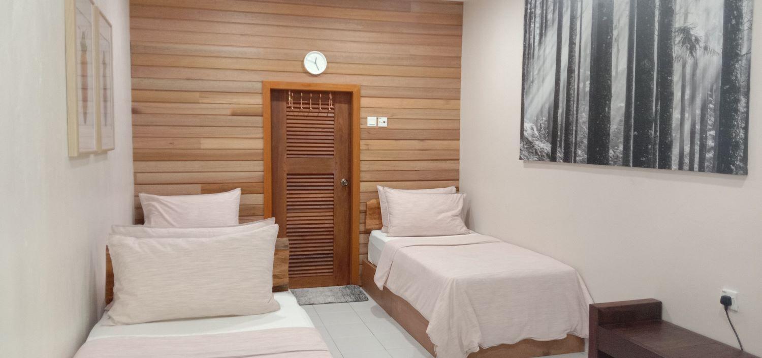 Naura Roomstay Kuala Tahan Buitenkant foto