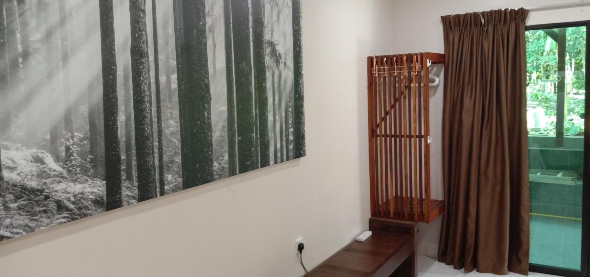 Naura Roomstay Kuala Tahan Buitenkant foto