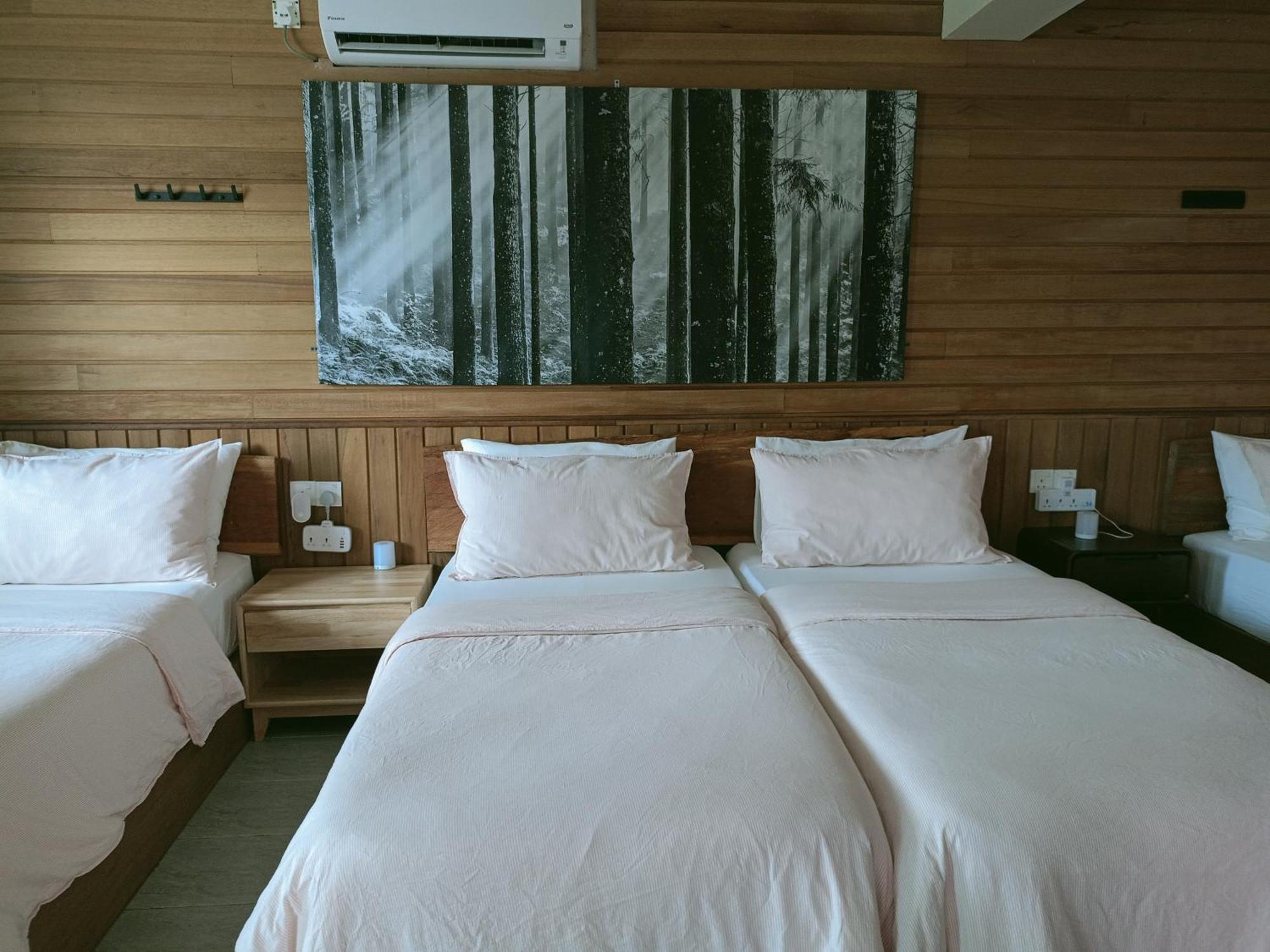 Naura Roomstay Kuala Tahan Buitenkant foto